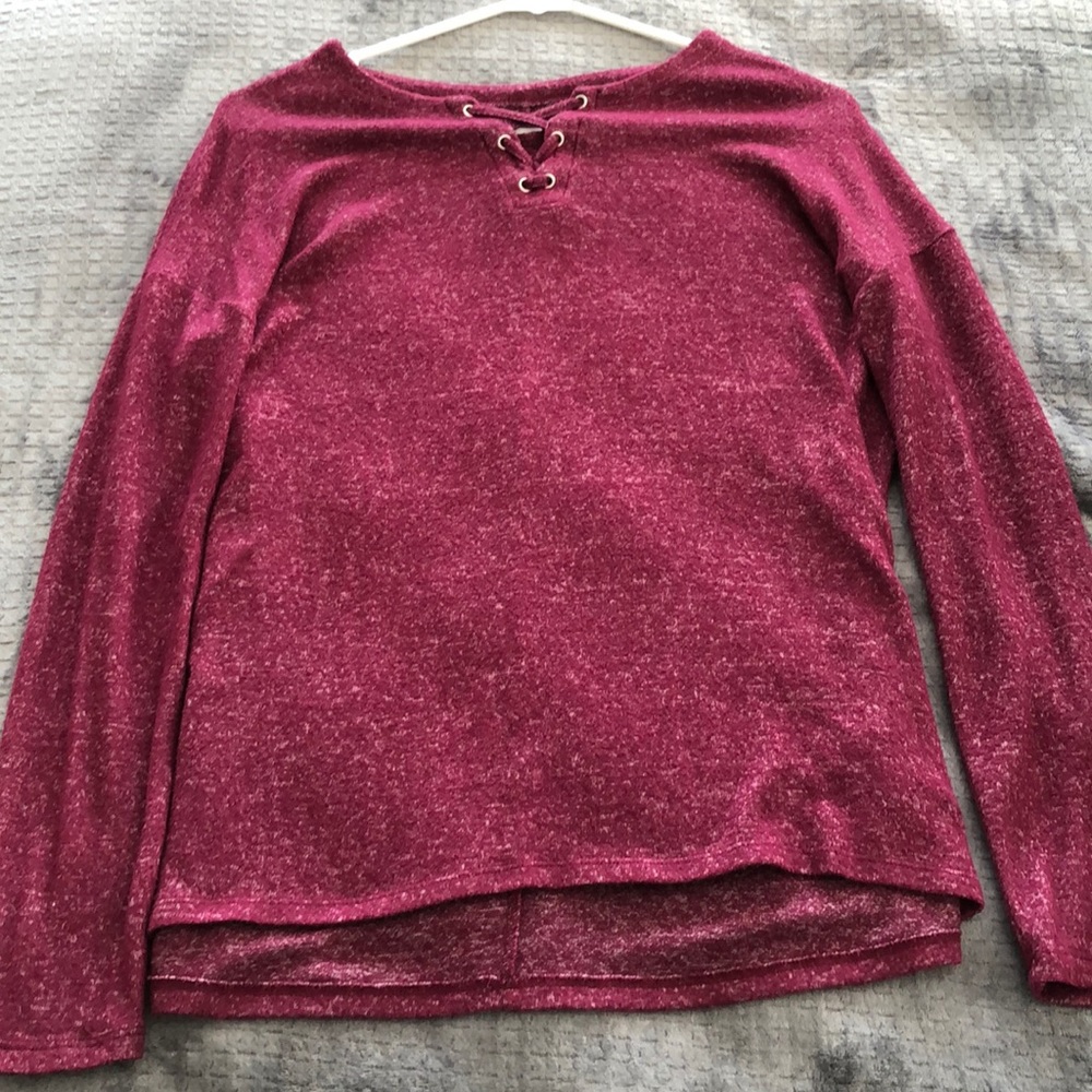 NEVER USED⚠️ JUSTICE BURGUNDY LONG SLEEVED TOP